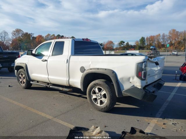 Toyota Tundra Sr 4.6l V8 Image 2