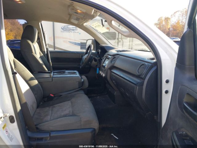 Toyota Tundra Sr 4.6l V8 Image 15