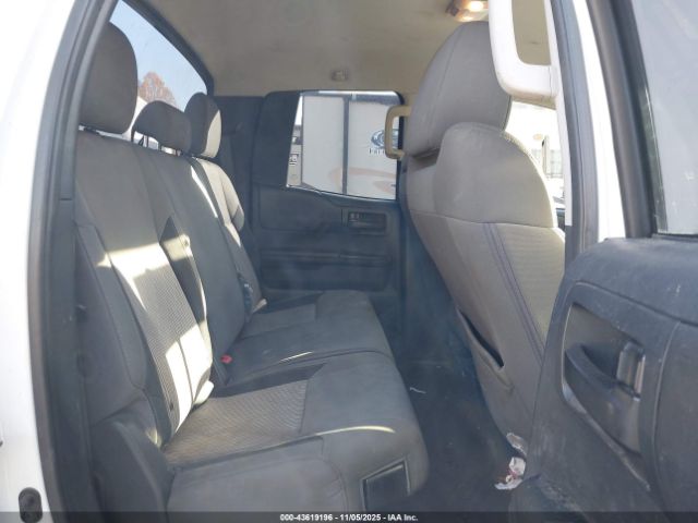 Toyota Tundra Sr 4.6l V8 Image 4