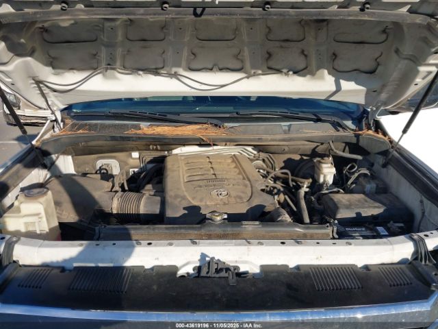 Toyota Tundra Sr 4.6l V8 Image 9