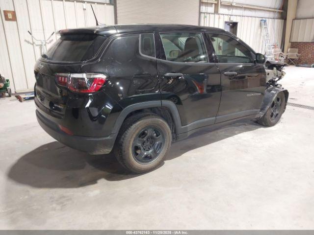 Jeep Compass Sport Fwd Image 13