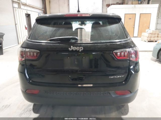 Jeep Compass Sport Fwd Image 11