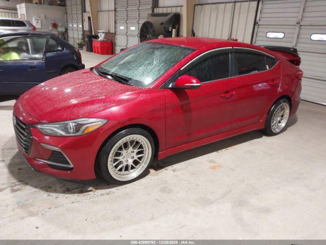 Hyundai ELANTRA Sport Image 2