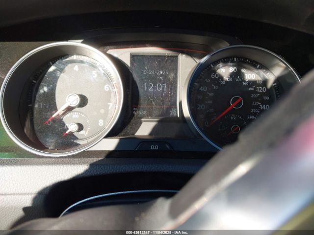 Volkswagen Golf Image 6