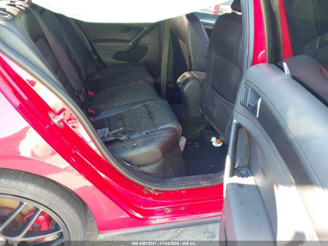 Volkswagen Golf Image 10