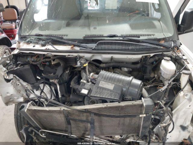 Chevrolet Express Work Van Image 6