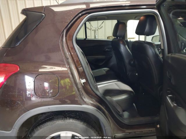 Chevrolet Trax Lt Image 12