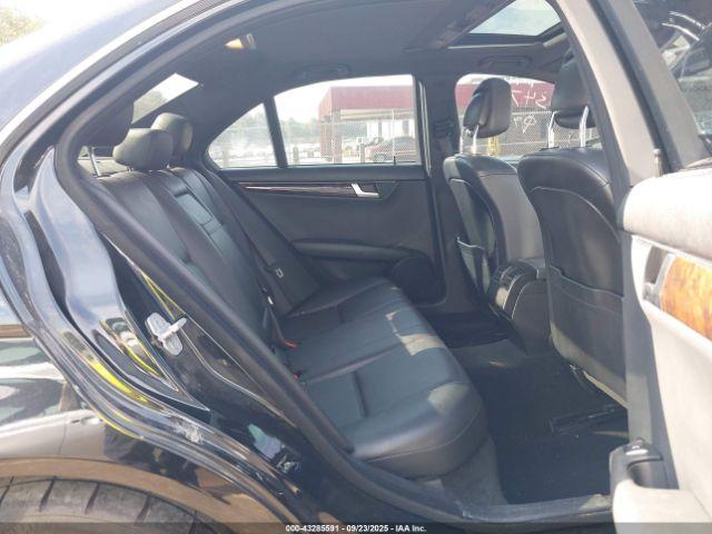 Mercedes-Benz C-Class Sport Image 5