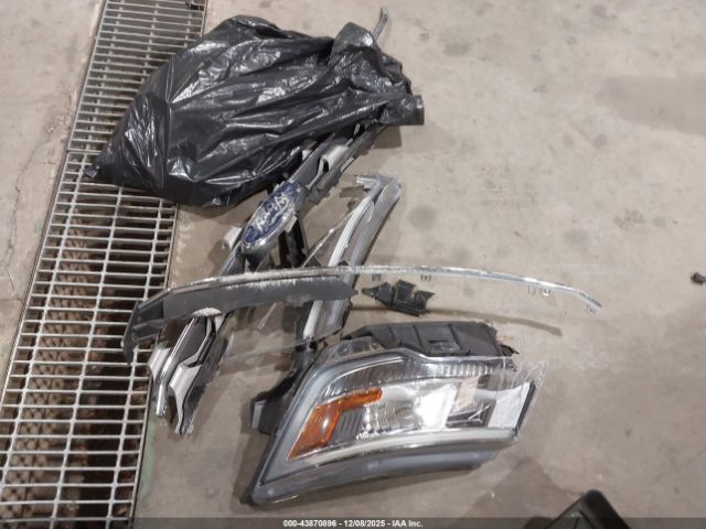 Ford Explorer Xlt Image 7