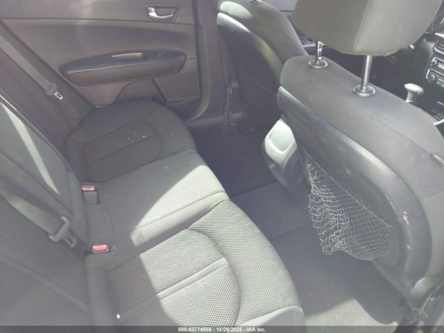 Kia Optima Lx Image 18