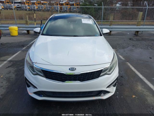 Kia Optima Lx Image 10