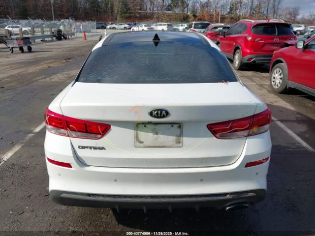 Kia Optima Lx Image 11