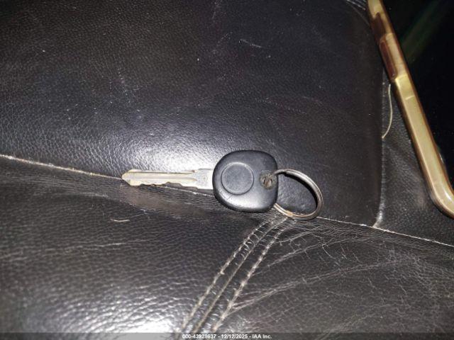 Chevrolet Tahoe Image 11