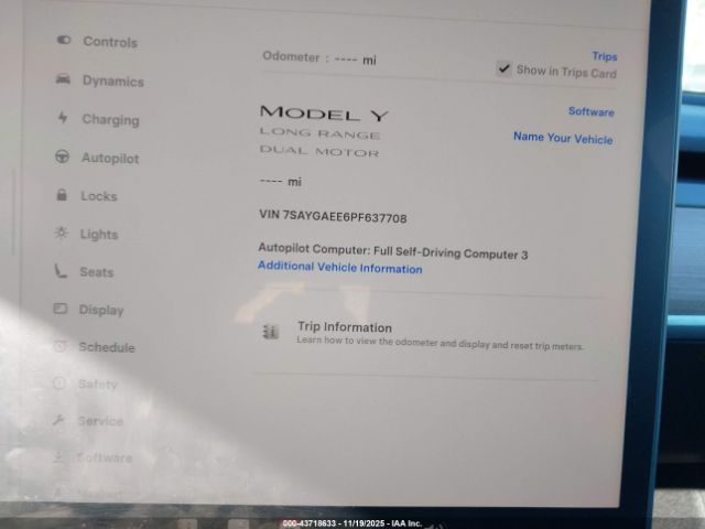 Tesla Model Y Image 8