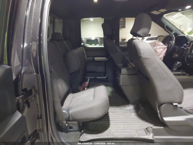 Ford F-150 Xlt Image 16