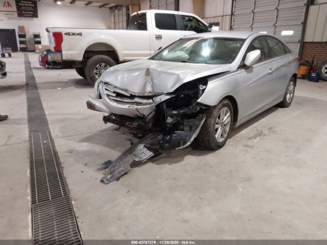 Hyundai SONATA Gls Image 4