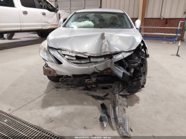 Hyundai SONATA Gls Image 2