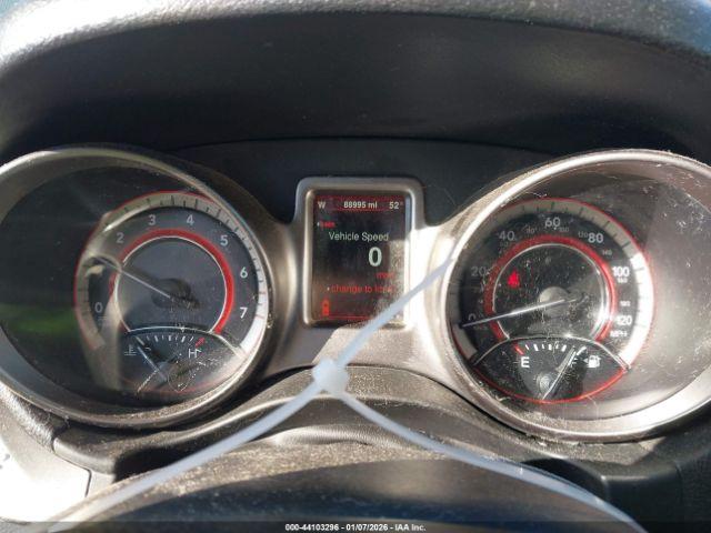 Dodge Journey Crossroad Image 4