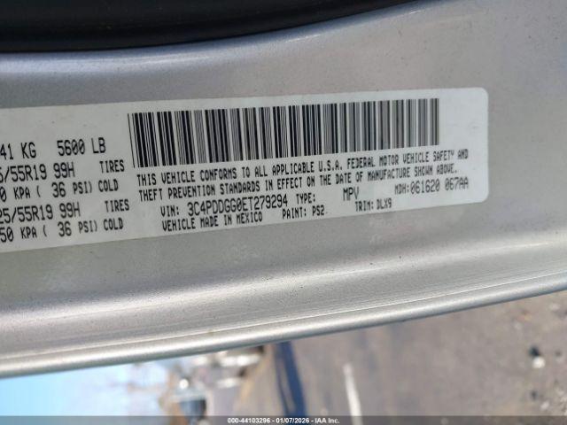 Dodge Journey Crossroad Image 11