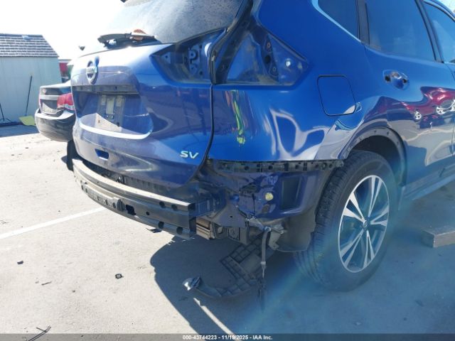 Nissan Rogue Sv Image 4