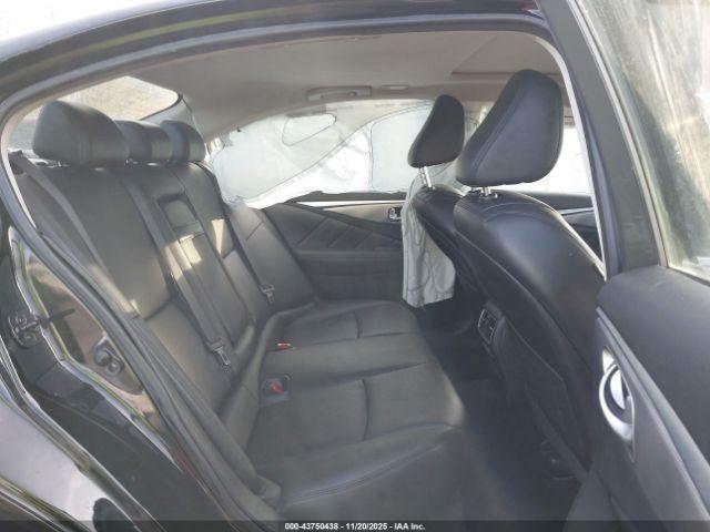 INFINITI Q50 Image 15