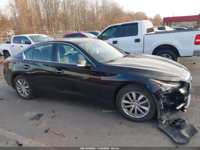 INFINITI Q50 Image 16