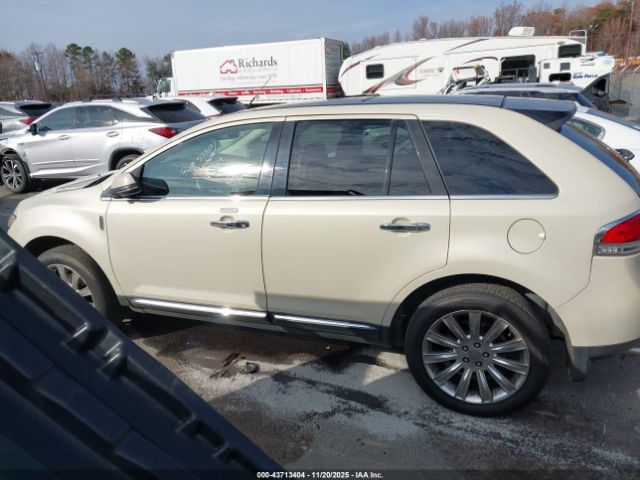Lincoln MKX Image 10