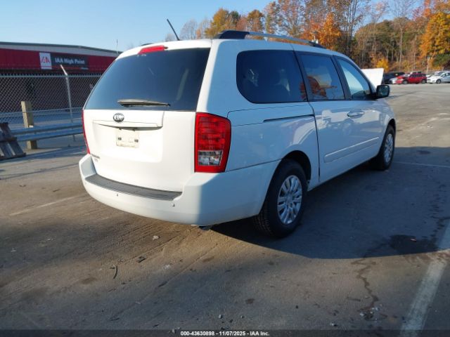 Kia Sedona Lx Image 3