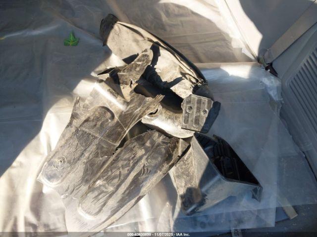 Kia Sedona Lx Image 7