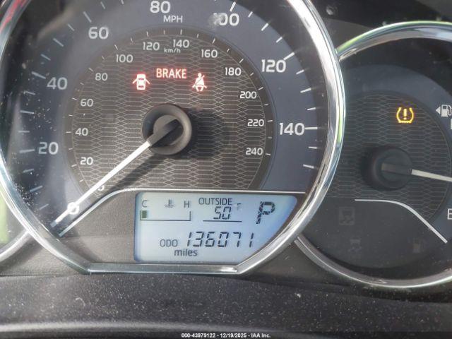 Toyota Corolla L Image 10