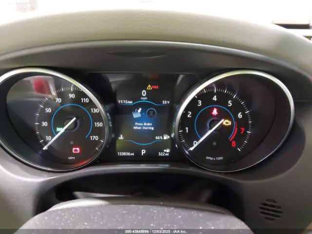 Jaguar XE 25t Image 15