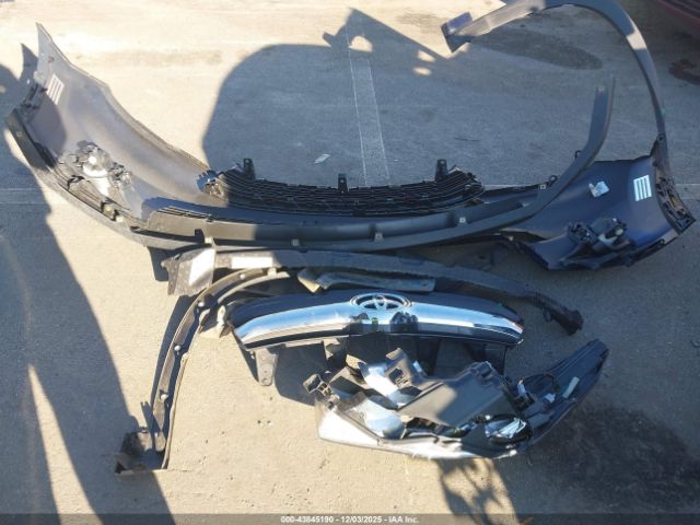 Toyota Highlander Le Plus V6 Image 5