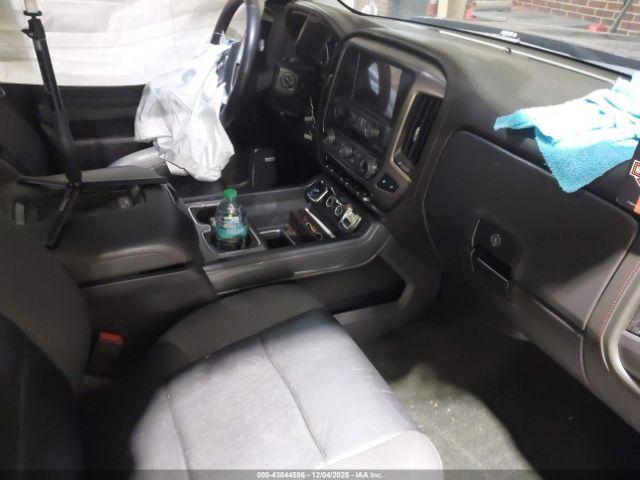 GMC Sierra 1500 Slt Image 3