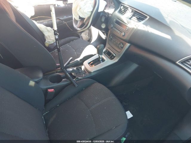 Nissan Sentra S Image 9