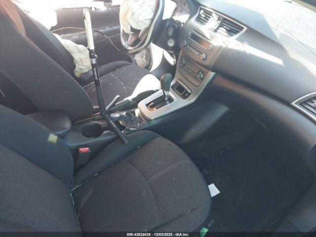 Nissan Sentra S Image 9