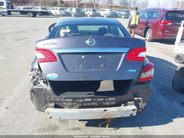 Nissan Sentra S Image 8