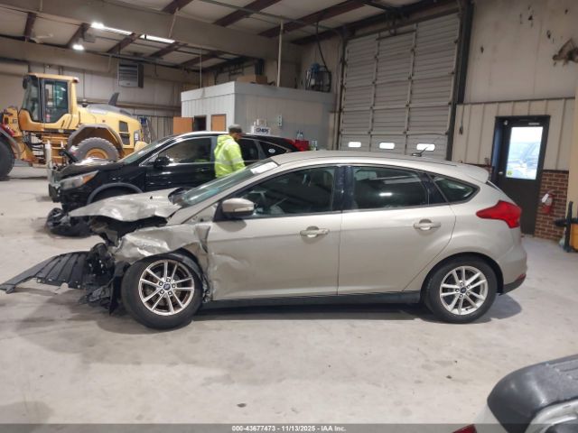 Ford Focus Se Image 10