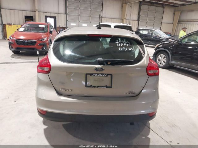 Ford Focus Se Image 13