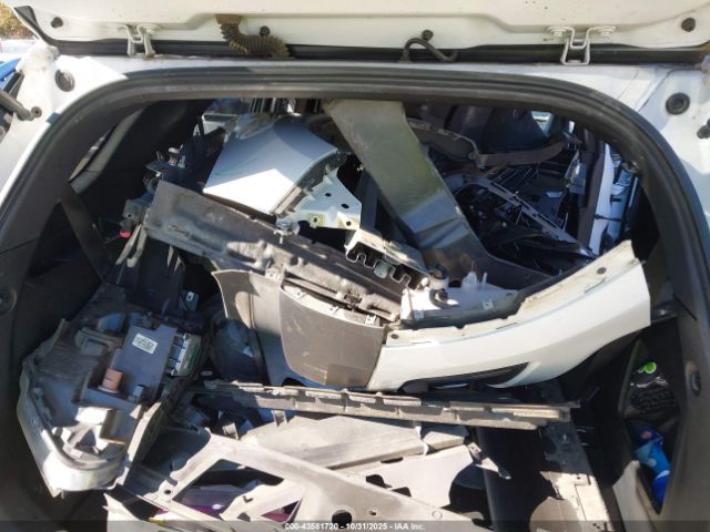 Ford Explorer Xlt Image 13