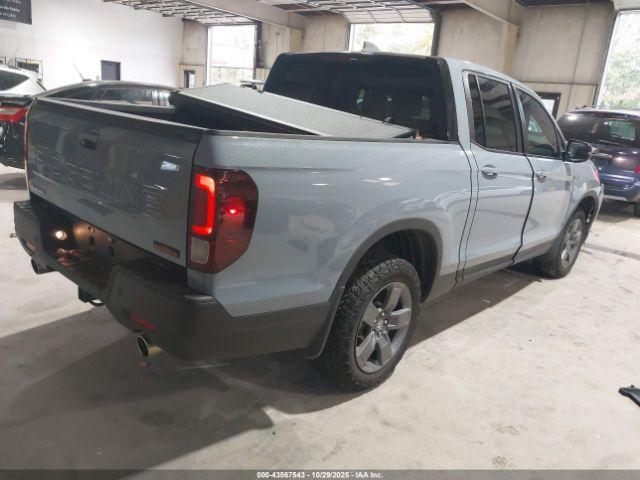 Honda Ridgeline Trailsport Image 14