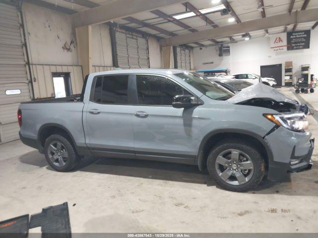 Honda Ridgeline Trailsport Image 2