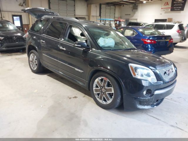 GMC Acadia Denali Image 1