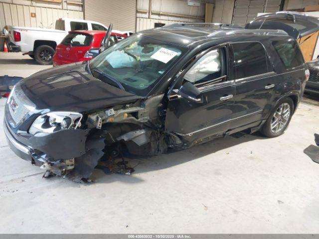 GMC Acadia Denali Image 7