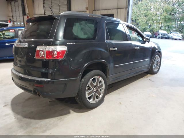 GMC Acadia Denali Image 10