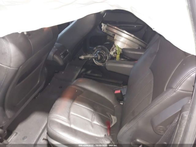 GMC Acadia Denali Image 12