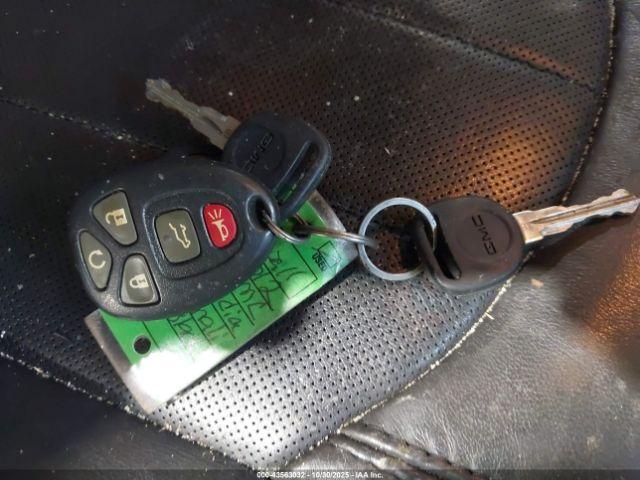 GMC Acadia Denali Image 5