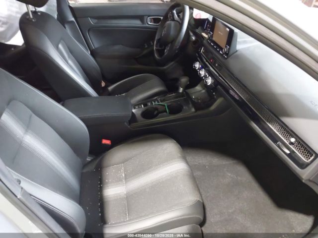 Honda Civic Sport Image 3