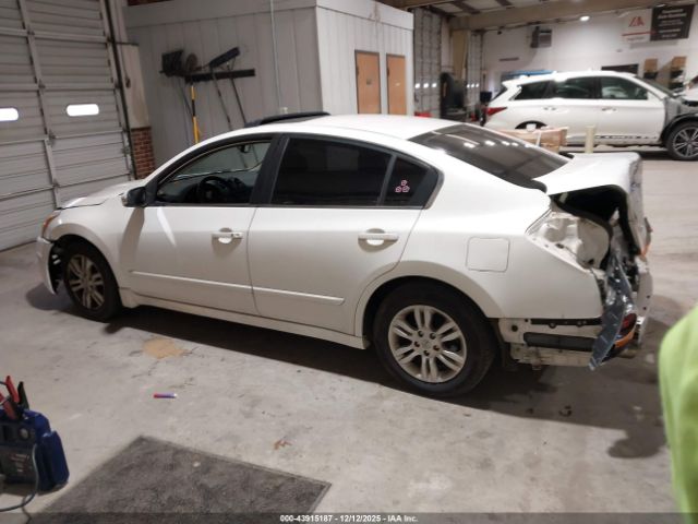 Nissan Altima 2.5 S Image 13