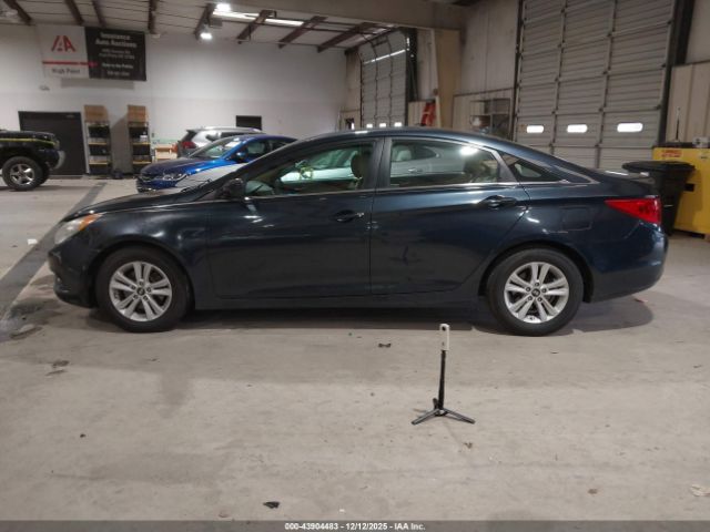 Hyundai SONATA Gls Image 16