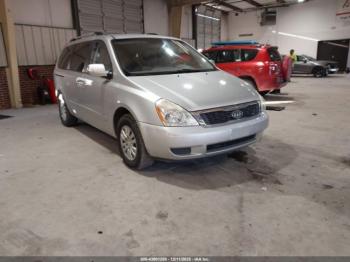  Salvage Kia Sedona